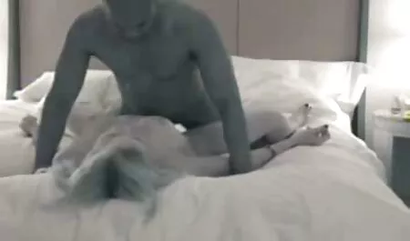 Lớn trên một đồ chơi diễn viên khiêu dâm nhật bản khát nước tinh