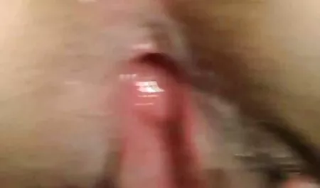 Tóc đỏ dien vien sex xinh nhat thủ dâm trong khi thủ dâm cô, âm đạo