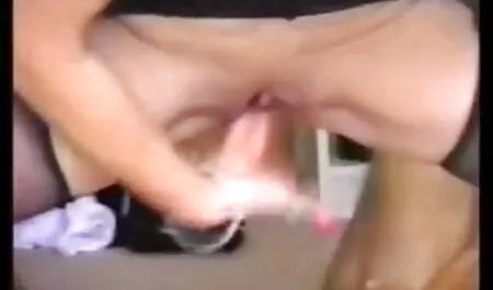Lâu cẩu thả đùa thiên thần jav nhật Deep throat với nuốt