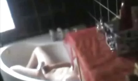 Cơ bắp đồng tính mà không có một bao diễn viên phim sex nhật bản cao su