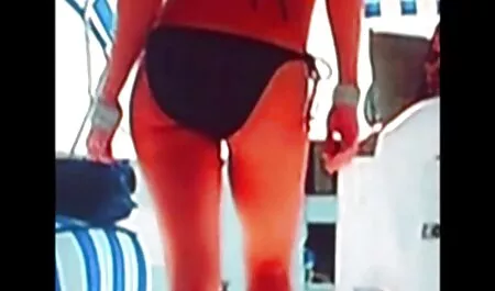 Gầy trơ xương trong top diễn viên jav đẹp nhất phòng giặt