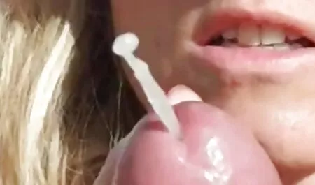 Cô gái trong nhóm với mặt vụng về video diễn viên phim sex nhật